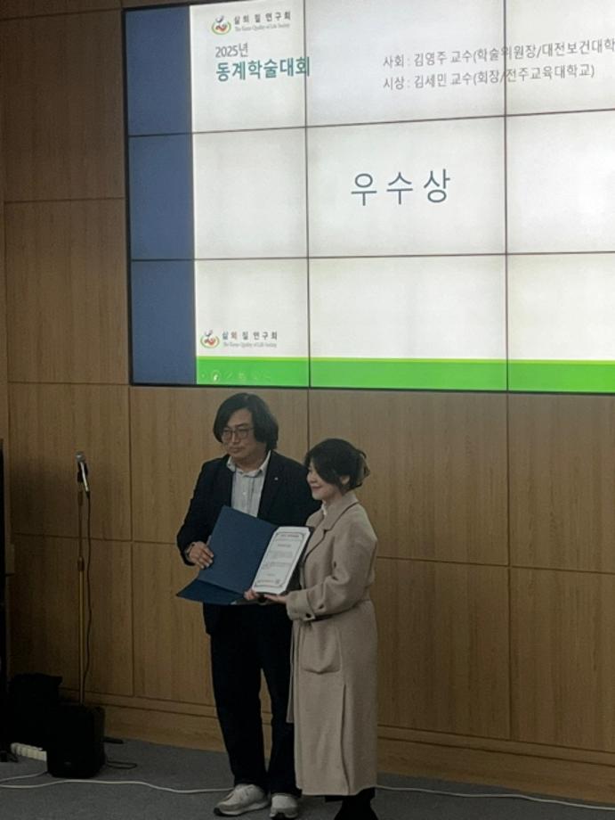 썸네일 사진