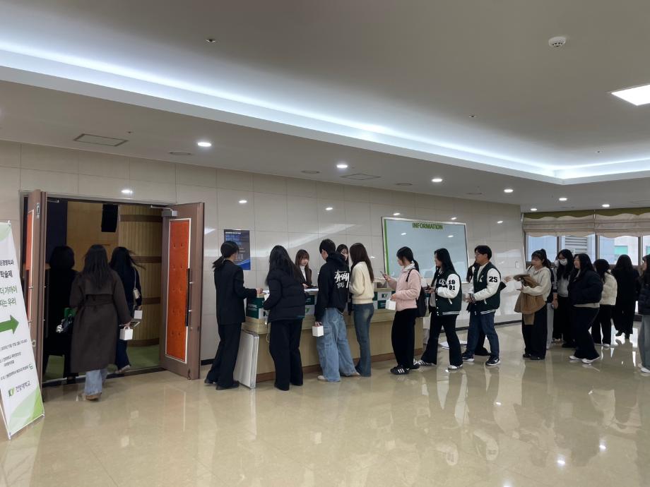 썸네일 사진