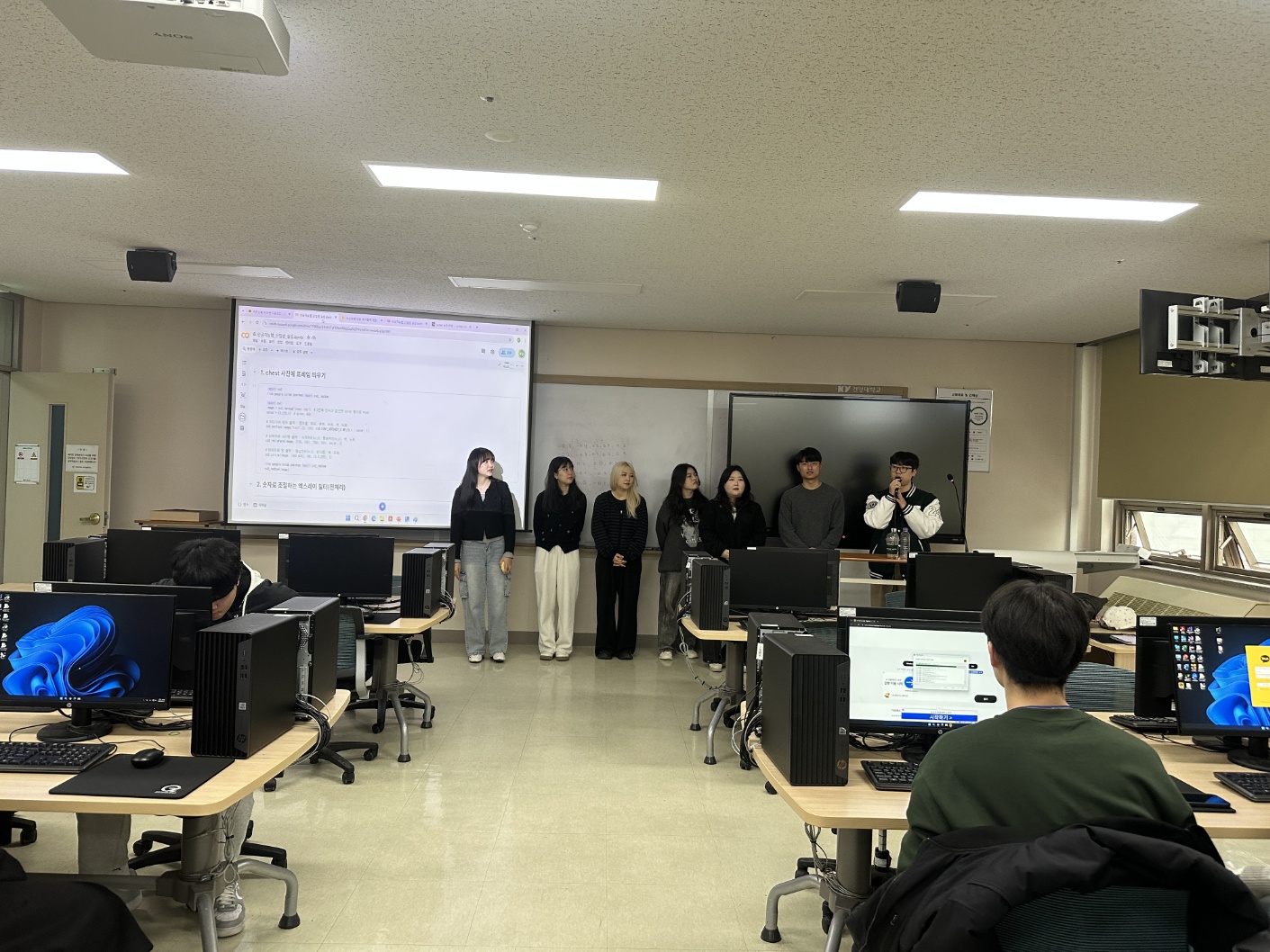썸네일 사진