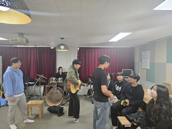 썸네일 사진