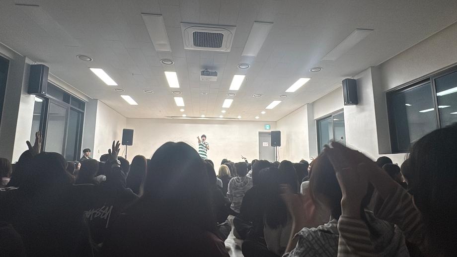 썸네일 사진